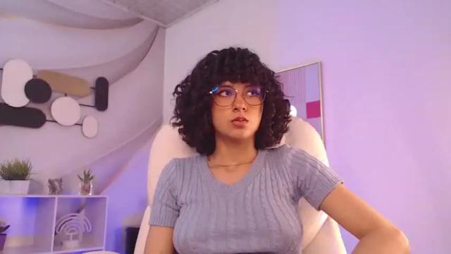 Thumbnail 3, liah_golden's Stream at Chaturbate, 18 months ago