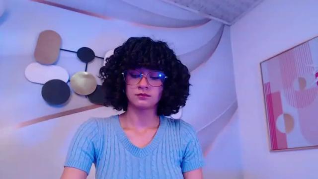 Image 6 of liah_golden Stream on Chaturbate on 18 months ago