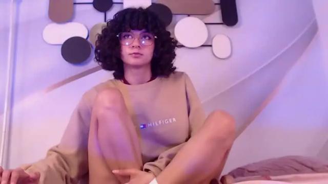 Image 7 of liah_golden Stream on Chaturbate on 18 months ago