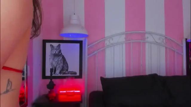 Image 4 of liah_grey8 Stream on Chaturbate on 24 days ago