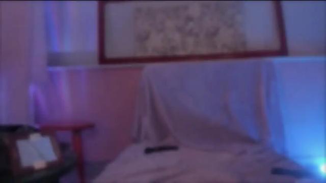 Image 2 of liahilton_ Stream on Chaturbate on 15 months ago