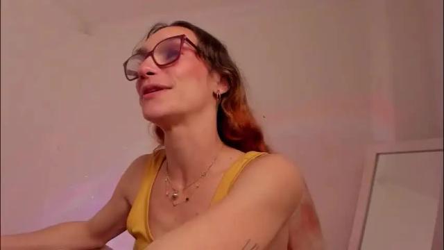 Thumbnail 3, liahilton_'s Stream at Chaturbate, 6 days ago