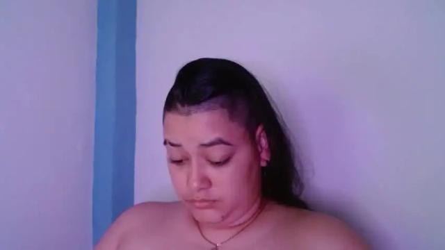 Image 10 of liahot18 Stream on Chaturbate on 17 months ago
