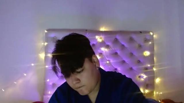 Image 3 of liahot18 Stream on Chaturbate on 16 months ago