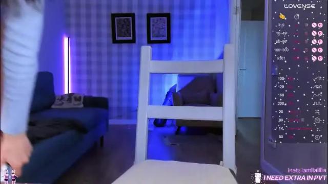 Image 6 of lialilia Stream on Chaturbate on 2 months ago