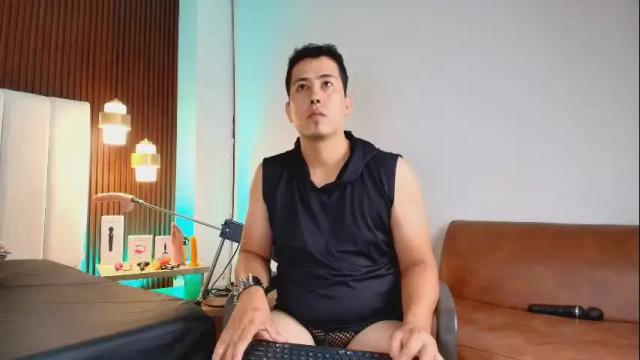 Image 10 of liana_asaff Stream on Chaturbate on 28 days ago