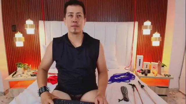 Image 6 of liana_asaff Stream on Chaturbate on 24 days ago