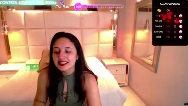 Image 10 of liana_baker Stream on Chaturbate on 15 months ago