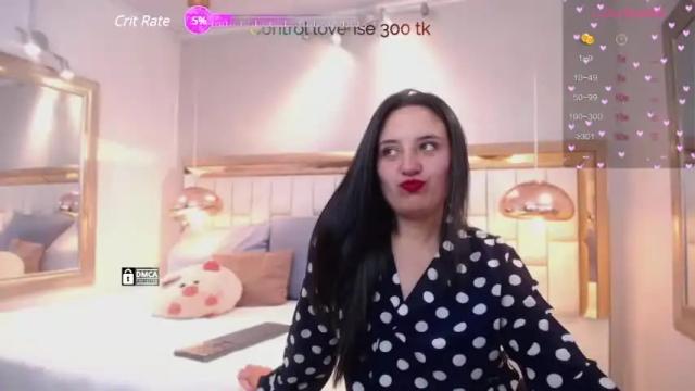 Image 8 of liana_baker Stream on Chaturbate on 15 months ago