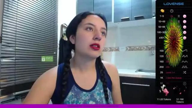 Image 11 of liana_baker Stream on Chaturbate on 14 months ago