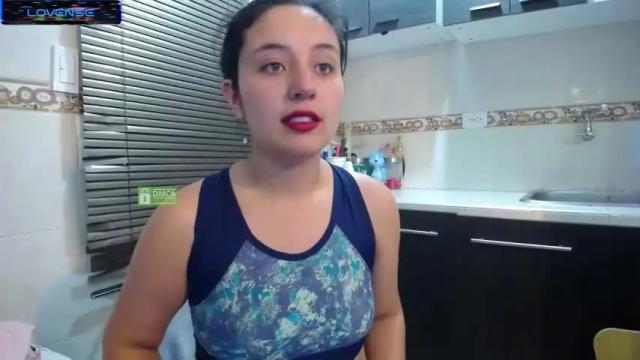 Image 2 of liana_baker Stream on Chaturbate on 14 months ago