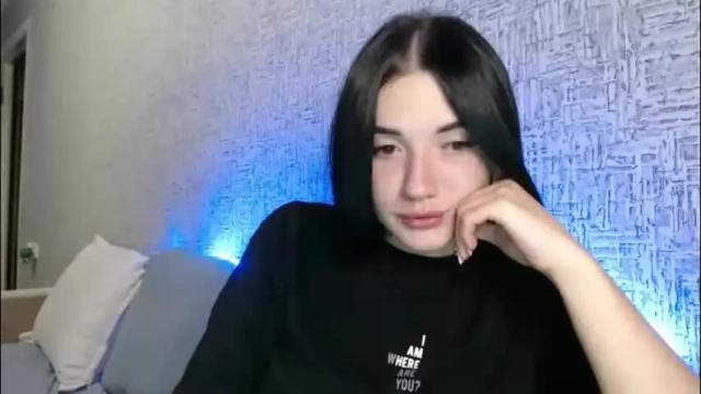 Image 3 of liana_diva Stream on Chaturbate on 2 months ago