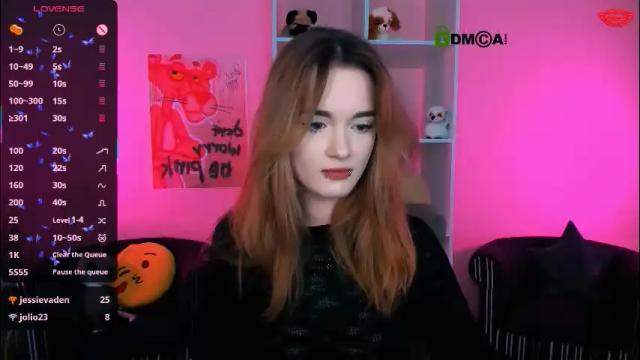 Image 3 of liana_kisses Stream on Chaturbate on 2 months ago