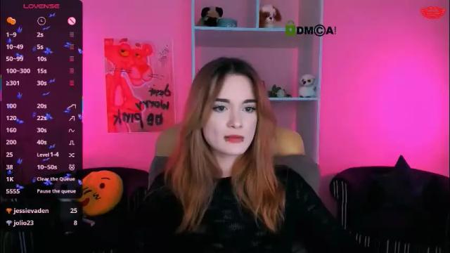 Image 4 of liana_kisses Stream on Chaturbate on 2 months ago