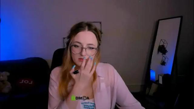 Image 3 of liana_kisses Stream on Chaturbate on 2 months ago