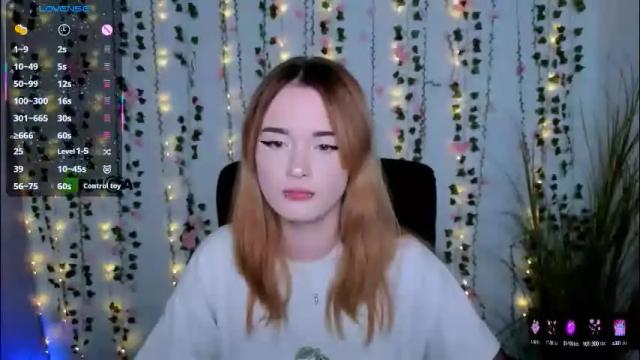 Image 2 of liana_kisses Stream on Chaturbate on 2 months ago