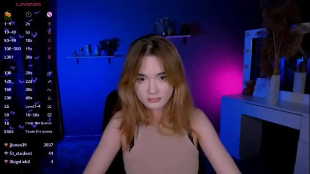 Image 12 of liana_kisses Stream on Chaturbate on 2 months ago