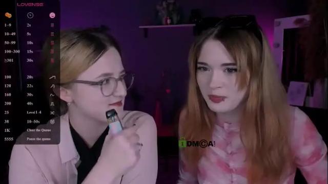Image 3 of liana_kisses Stream on Chaturbate on 1 month ago