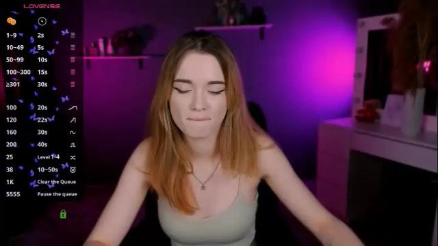 Image 2 of liana_kisses Stream on Chaturbate on 1 month ago
