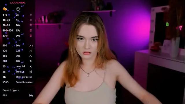 Image 7 of liana_kisses Stream on Chaturbate on 1 month ago