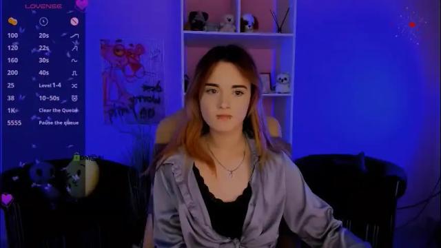 Image 4 of liana_kisses Stream on Chaturbate on 1 month ago