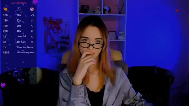 Image 6 of liana_kisses Stream on Chaturbate on 1 month ago