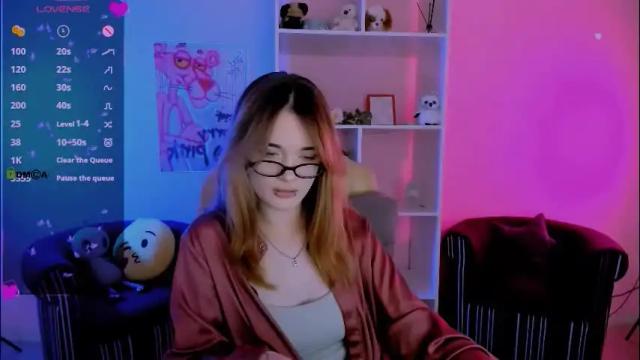 Image 12 of liana_kisses Stream on Chaturbate on 1 month ago
