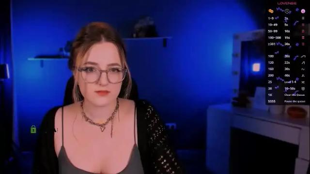 Image 10 of liana_kisses Stream on Chaturbate on 1 month ago