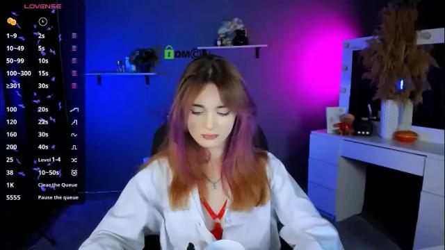 Image 7 of liana_kisses Stream on Chaturbate on 1 month ago