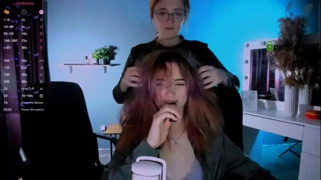 Image 11 of liana_kisses Stream on Chaturbate on 1 month ago