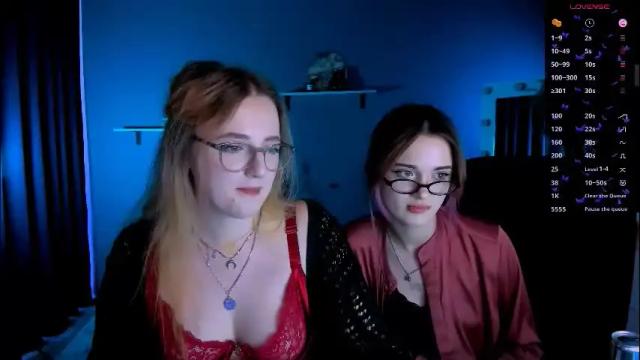 Image 10 of liana_kisses Stream on Chaturbate on 1 month ago