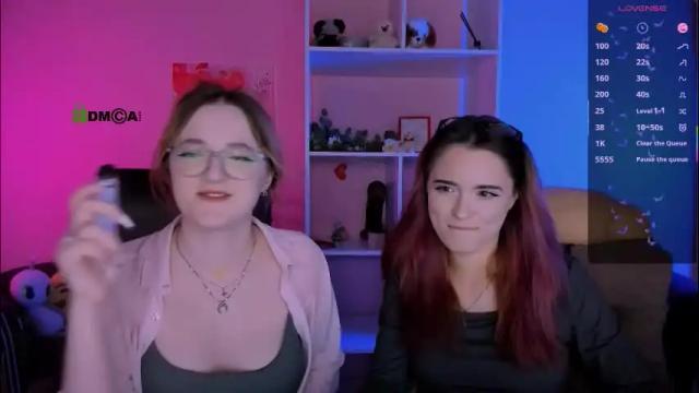 Image 10 of liana_kisses Stream on Chaturbate on 29 days ago