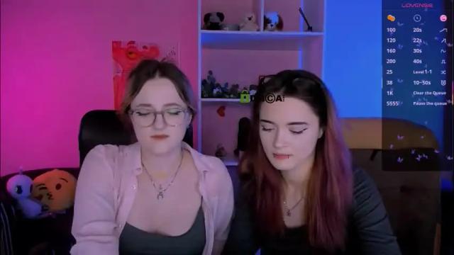 Image 12 of liana_kisses Stream on Chaturbate on 29 days ago