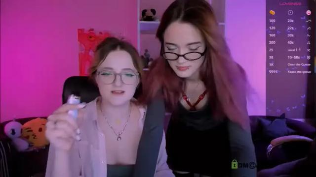 Image 3 of liana_kisses Stream on Chaturbate on 29 days ago