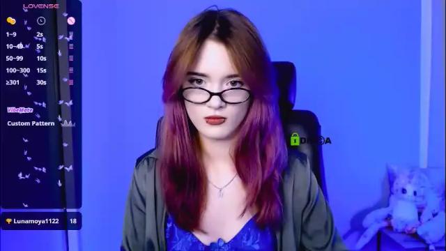 Image 2 of liana_kisses Stream on Chaturbate on 28 days ago