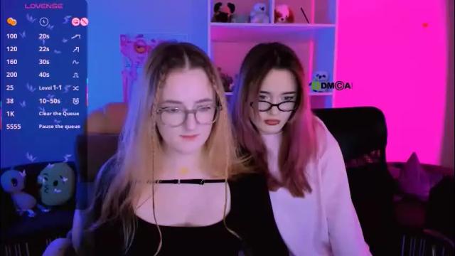 Image 8 of liana_kisses Stream on Chaturbate on 26 days ago