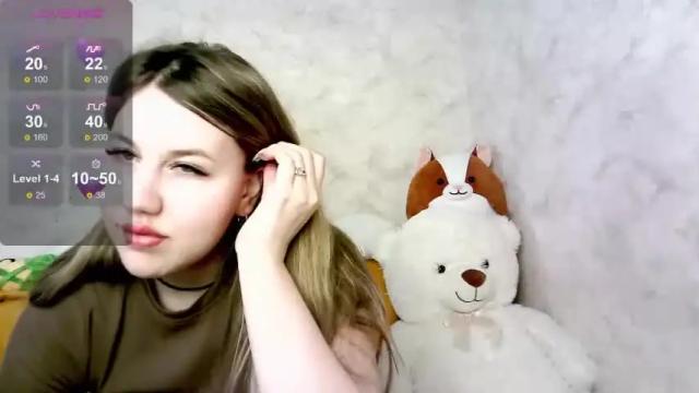 Image 2 of liana_lover Stream on Chaturbate on 15 months ago