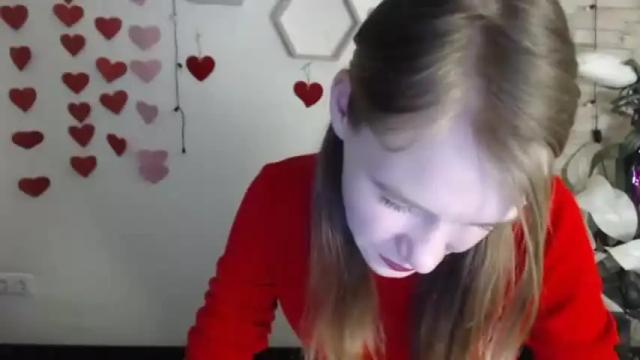 Image 11 of liana_ray Stream on Chaturbate on 15 months ago