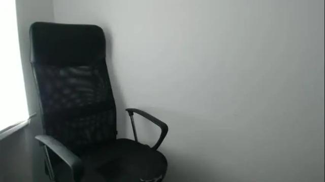 Image 12 of liana_ray Stream on Chaturbate on 8 days ago