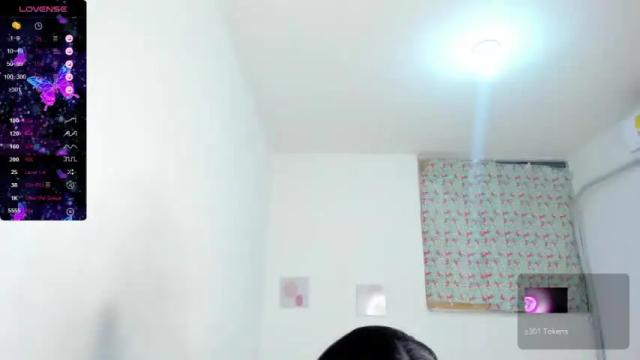 Image 2 of liana_ruiz Stream on Chaturbate on 23 months ago