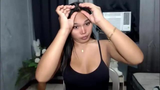 Image 2 of liane_mei Stream on Chaturbate on 2 months ago