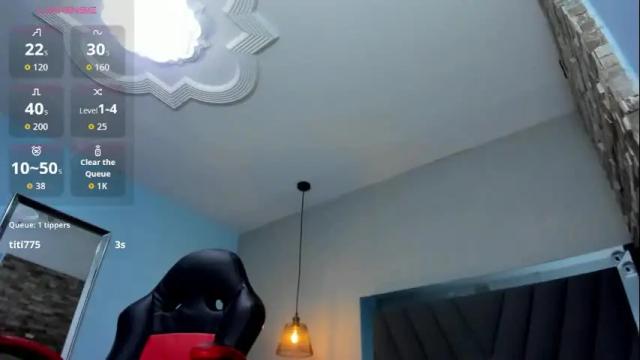 Image 2 of lianeumann Stream on Chaturbate on 1 month ago