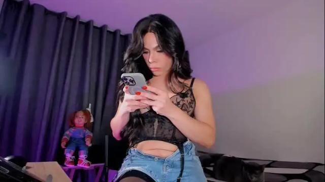 Image 2 of lianewhite Stream on Chaturbate on 2 months ago