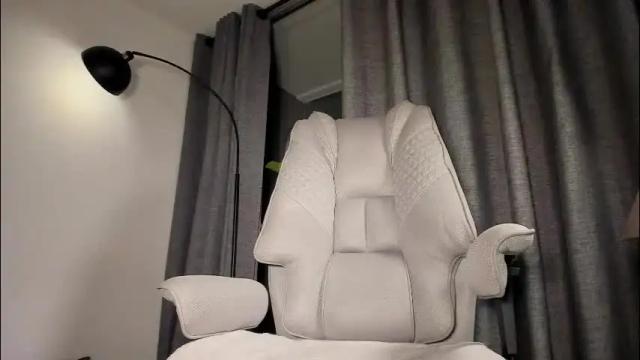 Thumbnail 1, lianewhite's Stream at Chaturbate, 1 month ago