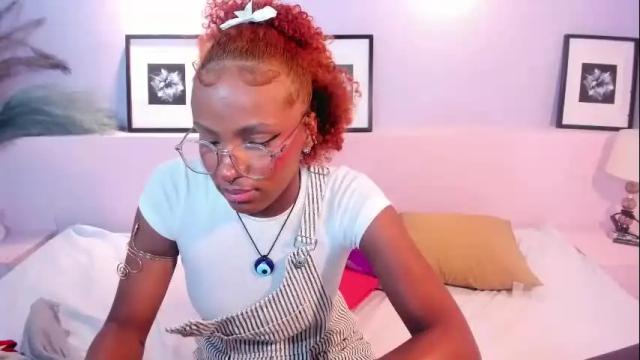 Image 12 of liannadixon Stream on Chaturbate on 1 month ago
