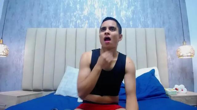 Image 4 of liansmith Stream on Chaturbate on 13 months ago