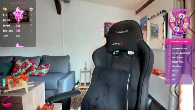 Image 3 of liaquinn Stream on Chaturbate on 3 months ago