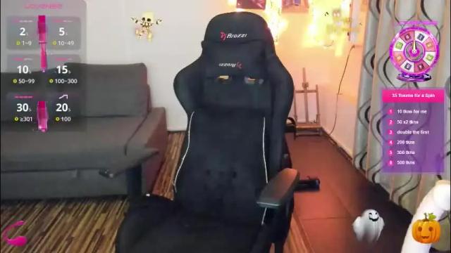 Image 8 of liaquinn Stream on Chaturbate on 2 months ago