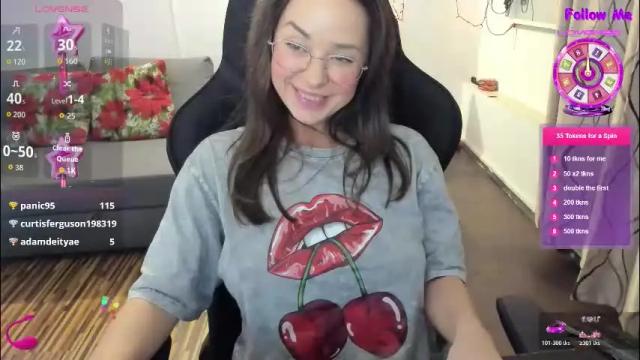 Image 12 of liaquinn Stream on Chaturbate on 1 month ago