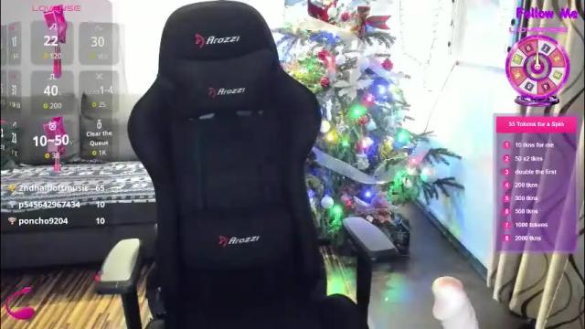 Image 3 of liaquinn Stream on Chaturbate on 12 days ago